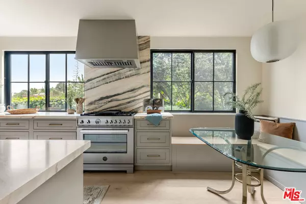 Encino, CA 91436,16828 Ivyside PL