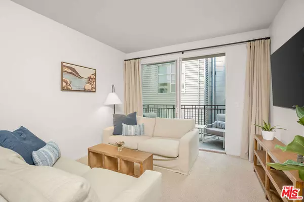 Marina Del Rey, CA 90292,4060 Glencoe AVE #228