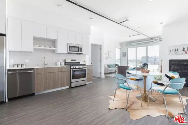 Marina Del Rey, CA 90292,4210 Del Rey AVE #510