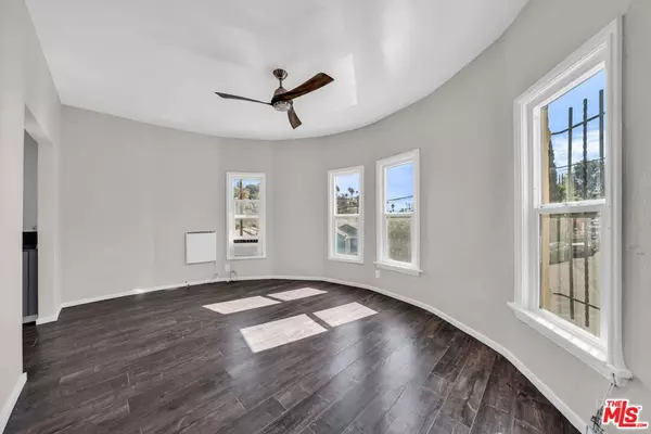 Los Angeles, CA 90026,3209 Descanso DR #10