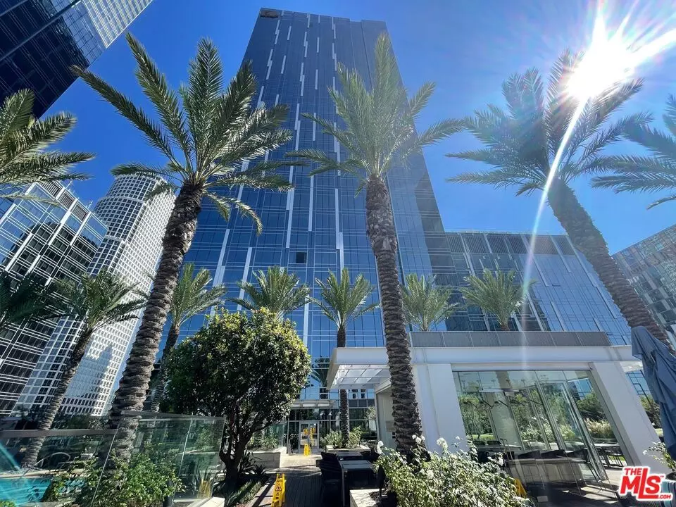 Los Angeles, CA 90017,877 Francisco ST #1921