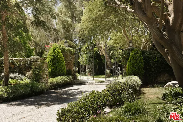 Malibu, CA 90265,6825 Zumirez DR