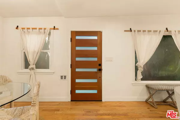 Los Angeles, CA 90042,825 N Avenue 67