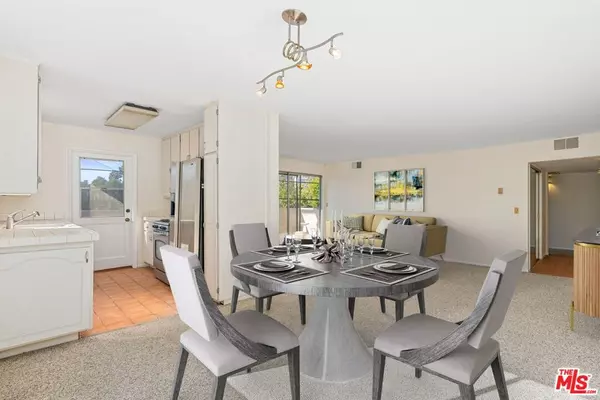 West Hollywood, CA 90046,1021 N Crescent Heights BLVD #205