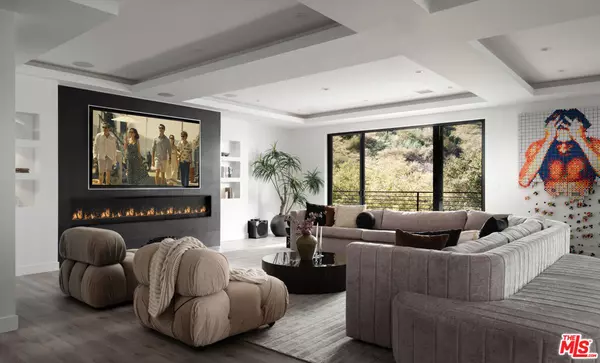 Sherman Oaks, CA 91423,3820 Knobhill DR