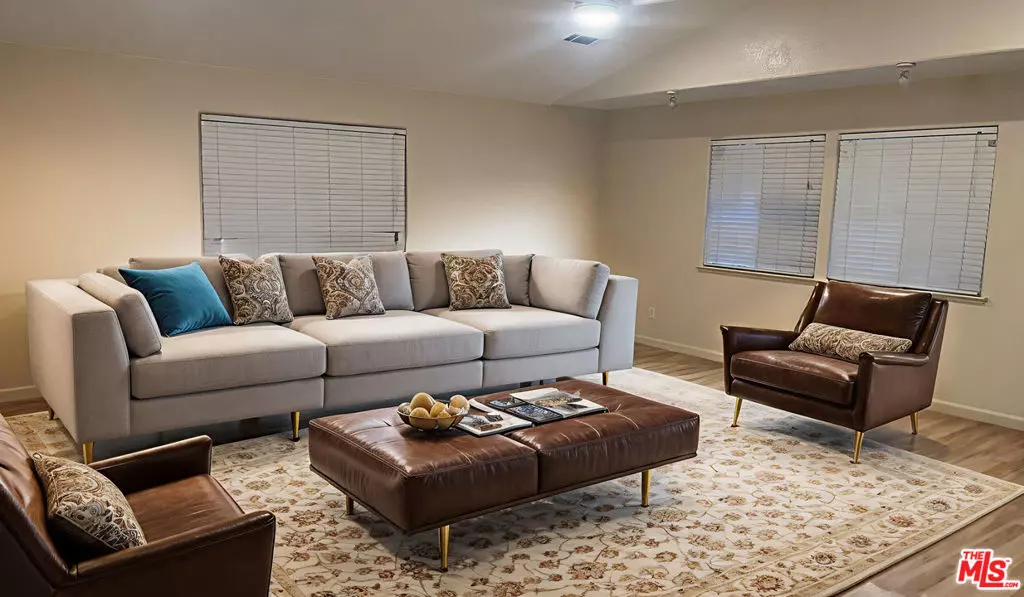 114 W 13th ST, Merced, CA 95341