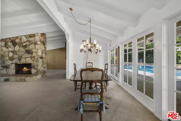 Studio City, CA 91604,3533 Willowcrest AVE