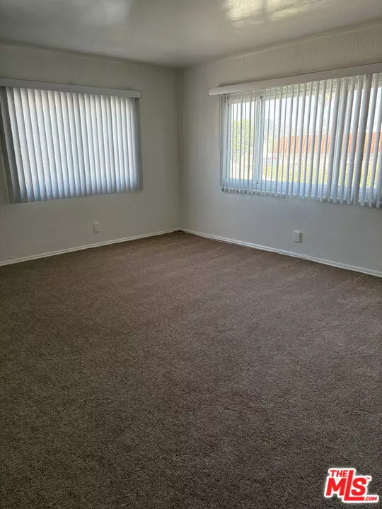 818 E Nutwood ST #818 1/4, Inglewood, CA 90301