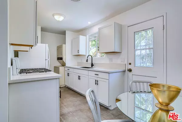 Palm Springs, CA 92264,459 E Avenida Olancha #2