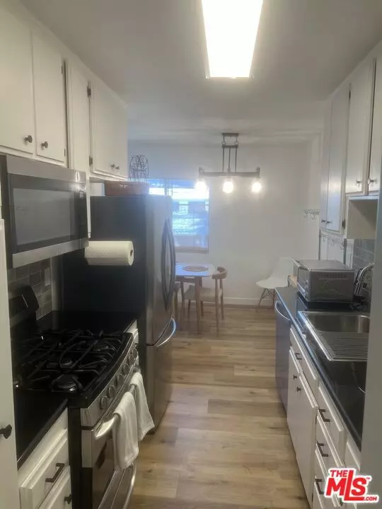 Los Angeles, CA 90034,3645 Westwood BLVD #202