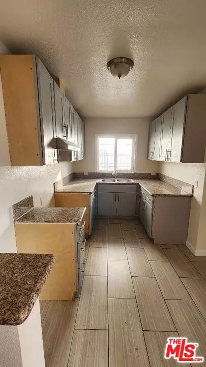 Los Angeles, CA 90037,251 W 41st PL