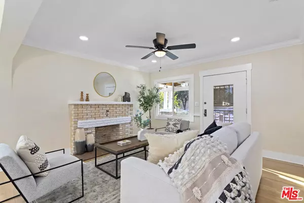 Los Angeles, CA 90065,2814 Idell ST