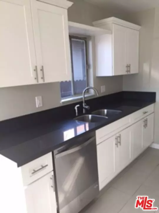 Long Beach, CA 90813,744 Chestnut AVE #10