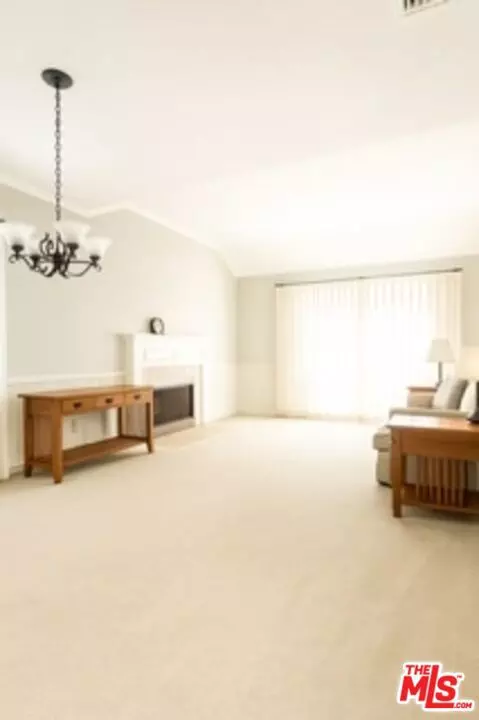 Culver City, CA 90230,5029 Pickford WAY