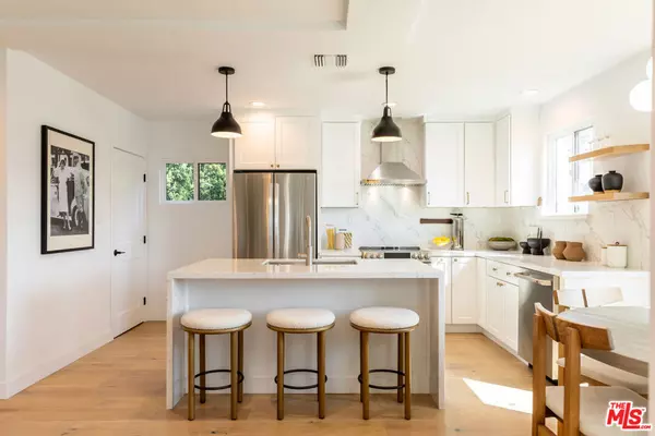 Los Angeles, CA 90066,3840 Lyceum AVE