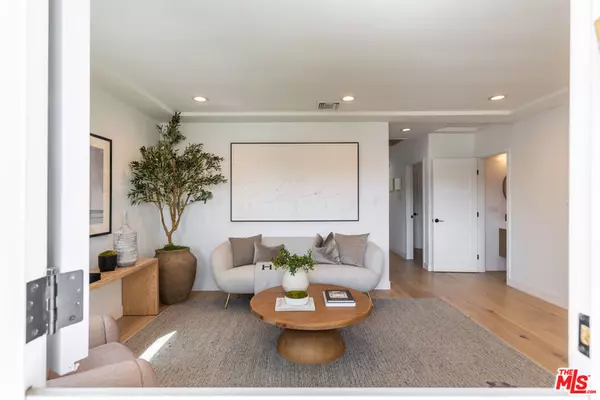 Los Angeles, CA 90066,3840 Lyceum AVE