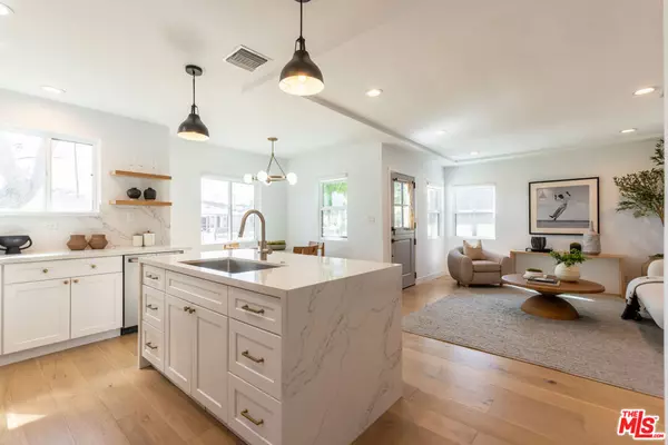 Los Angeles, CA 90066,3840 Lyceum AVE