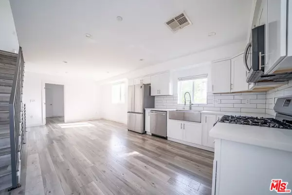 5748 Elmer AVE, North Hollywood, CA 91601