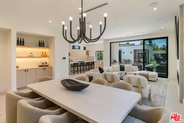 Venice, CA 90291,2115 Walnut AVE