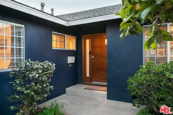 2415 8th AVE, Los Angeles, CA 90018