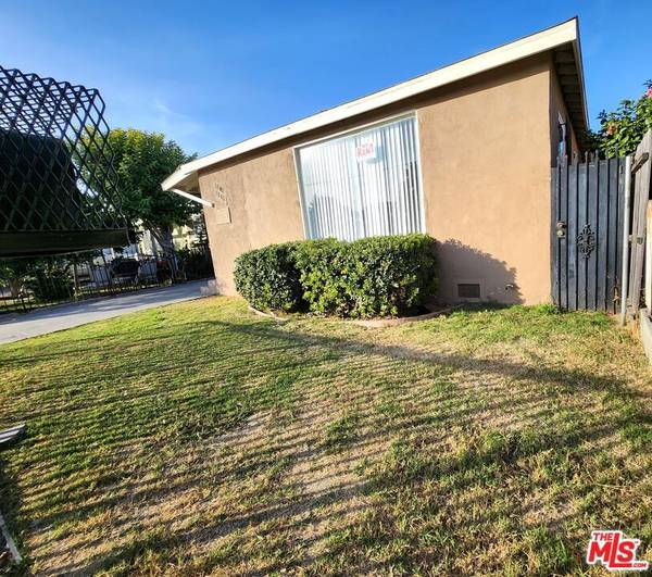 1241 1/2 E 80th ST, Los Angeles, CA 90001