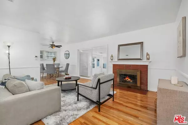 Lake Balboa, CA 91406,8131 Paso Robles AVE