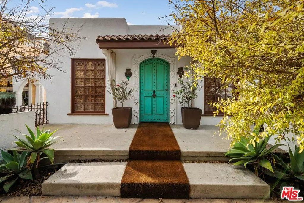 Santa Monica, CA 90405,2116 3rd ST