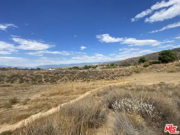 Colton, CA 92324,0 Holly RD