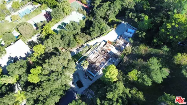 Encino, CA 91436,4418 Woodley AVE