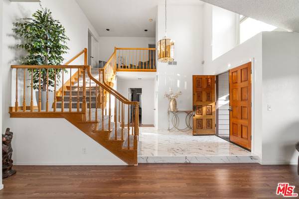 Downey, CA 90242,7637 Brunache ST