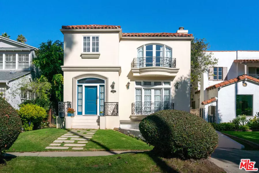 860 Wellesley AVE, Los Angeles, CA 90049