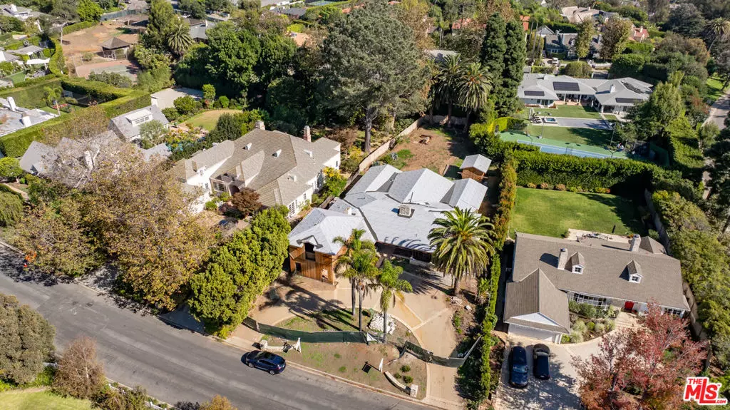 1316 Capri DR, Pacific Palisades, CA 90272