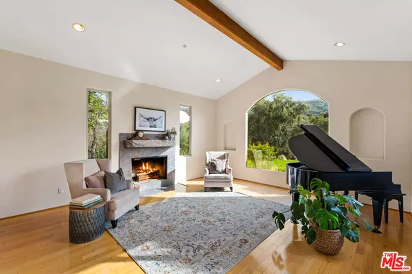 Calabasas, CA 91302,2175 Cold Canyon RD