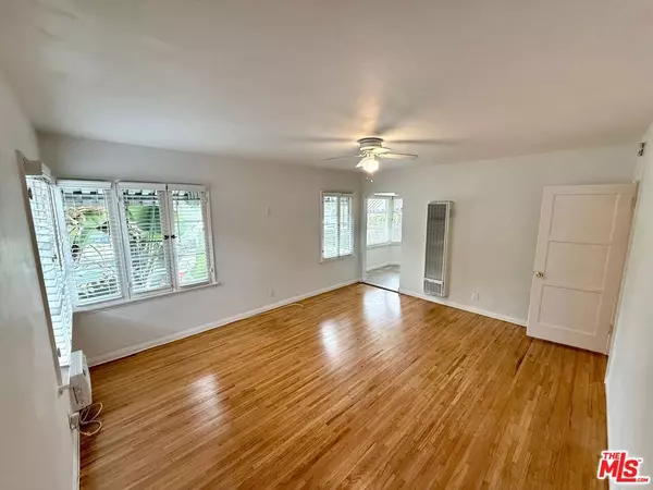 West Hollywood, CA 90046,1155 N Genesee AVE