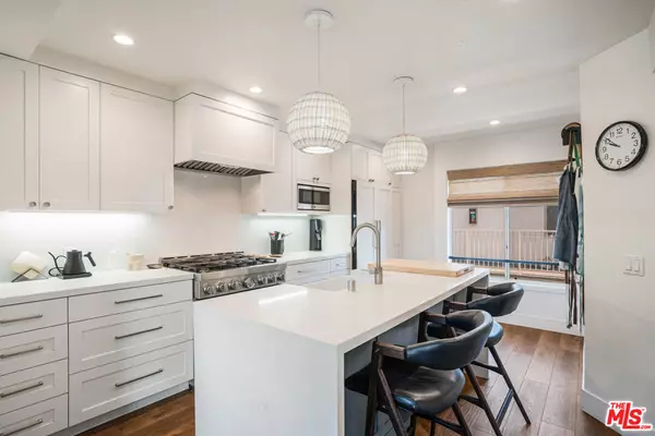 Santa Monica, CA 90404,2808 Arizona AVE #3