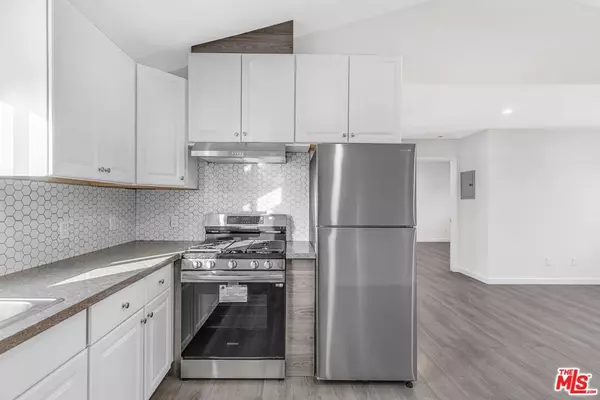 Los Angeles, CA 90065,3509 3/4 Kinney ST