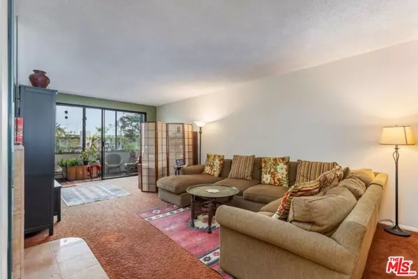 Marina Del Rey, CA 90292,4600 Via Dolce #206