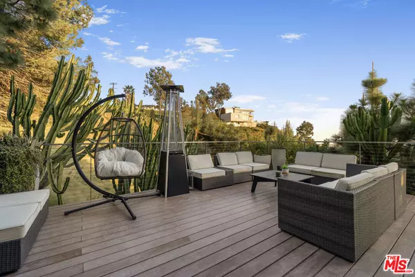 Beverly Hills, CA 90210,1735 Summitridge Dr, , Ca 90210