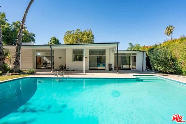 3744 Cody RD, Sherman Oaks, CA 91403