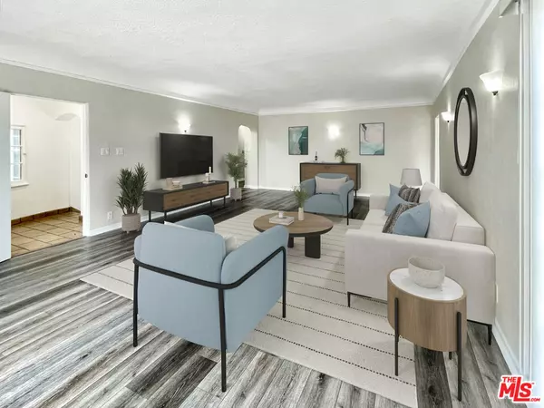 Los Angeles, CA 90036,124 N Mansfield AVE