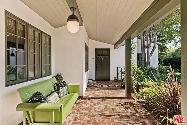 Toluca Lake, CA 91602,4416 Arcola AVE