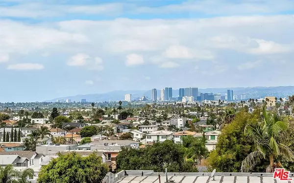 Los Angeles, CA 90019,4701 Saturn ST #3/4