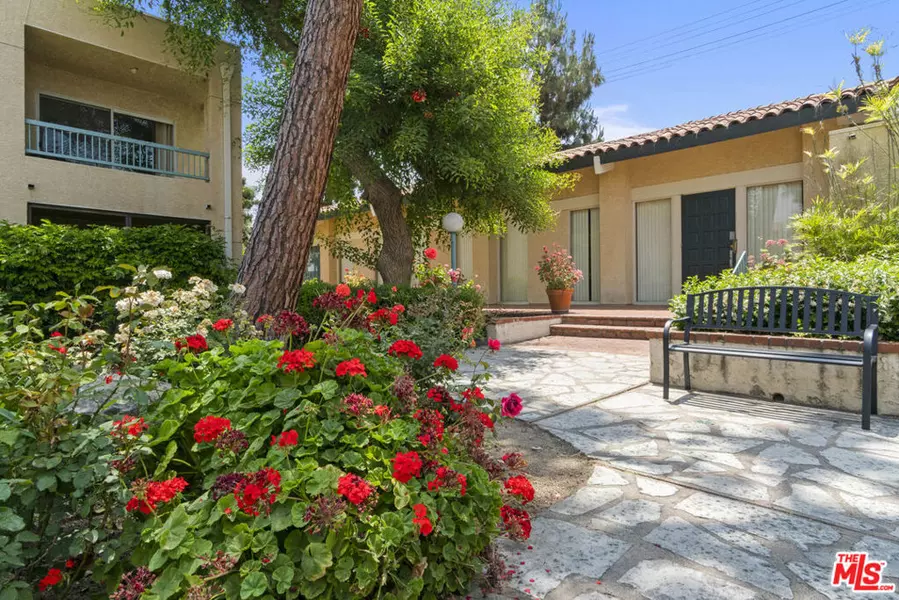 18307 Burbank BLVD #325, Tarzana, CA 91356