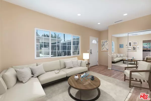 12015 Califa ST, Valley Village, CA 91607