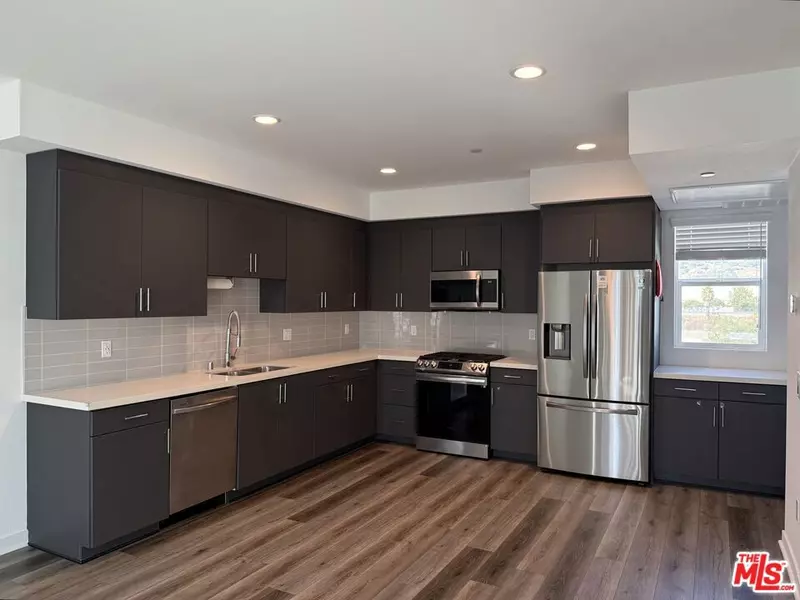 2931 1/2 Denby AVE, Los Angeles, CA 90039