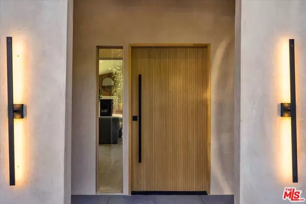 Los Angeles, CA 90065,1930 Kemper ST