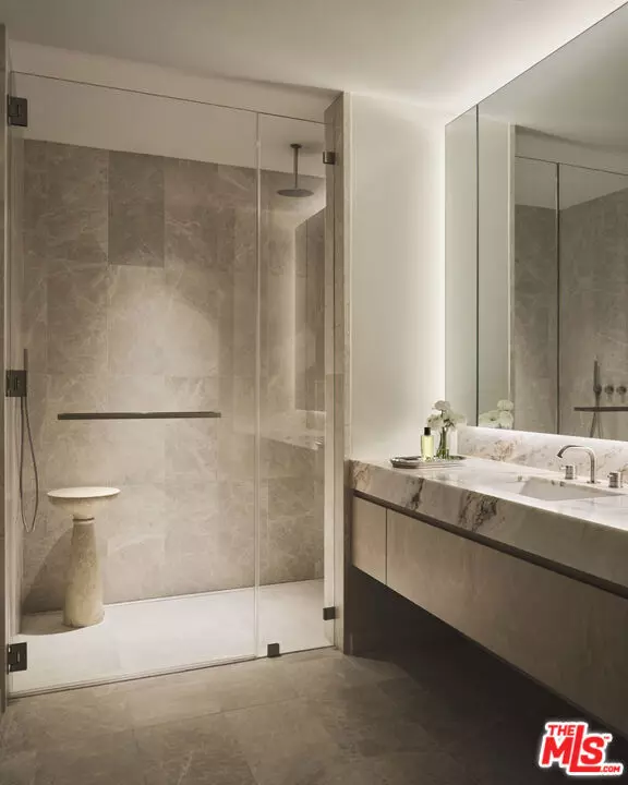 Beverly Hills, CA 90212,9200 Wilshire Blvd #305E