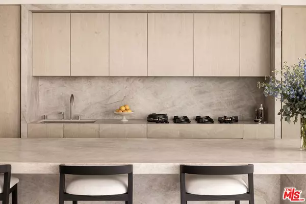 Beverly Hills, CA 90212,9200 Wilshire Blvd #305E