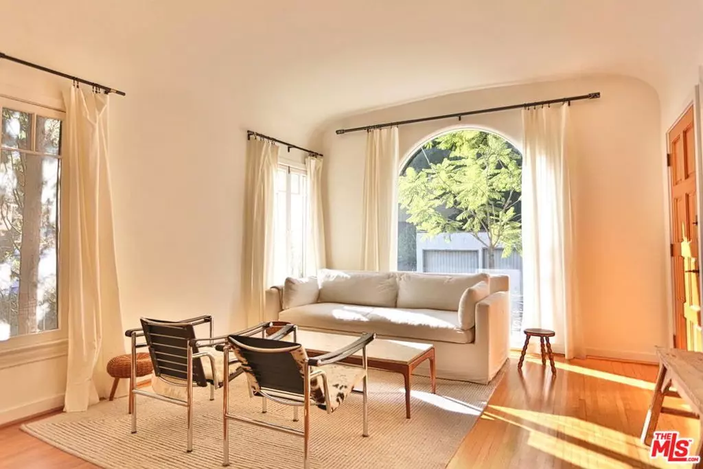 Los Angeles, CA 90039,2256 Silver Ridge AVE