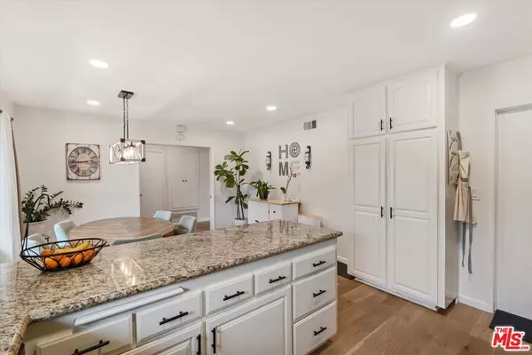 Lakeview Terrace, CA 91342,11545 Jeff AVE